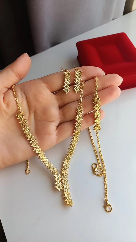 سرویس زنانه ، آبکاری و کیفیت بالا ، جنس برنج ، فول کپی طلا